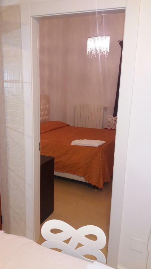 San Sebastiano Apartment Bari Buitenkant foto
